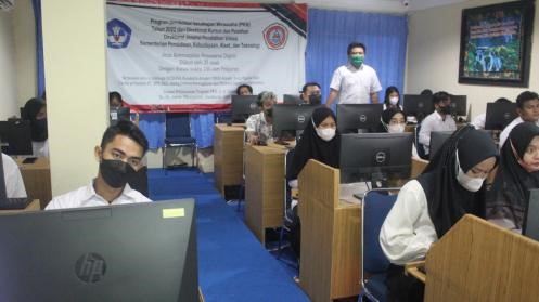 Pelatihan Pendidikan Kecakapan Wirausaha (PKW) Kejuruan Digital Marketing
