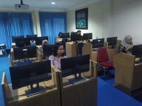 Pelatihan Digital Maketing Program Dana Hibah UEA